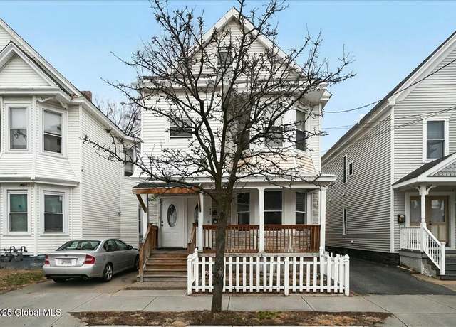 Property at 415 Victory Ave, Schenectady, NY 12307, 7 beds, 3 baths