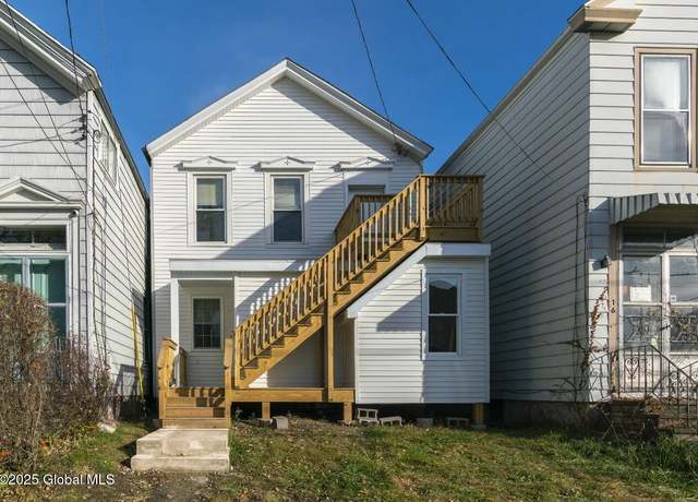 Property at 1621 Highland Ave, Troy, NY 12180, 6 beds, 2 baths