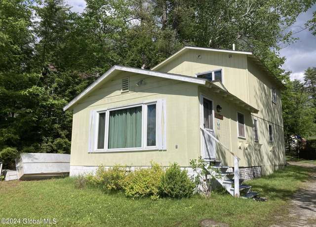 Property at 21 Atateka Trl, Chester, NY 12817, 4 beds, 2 baths