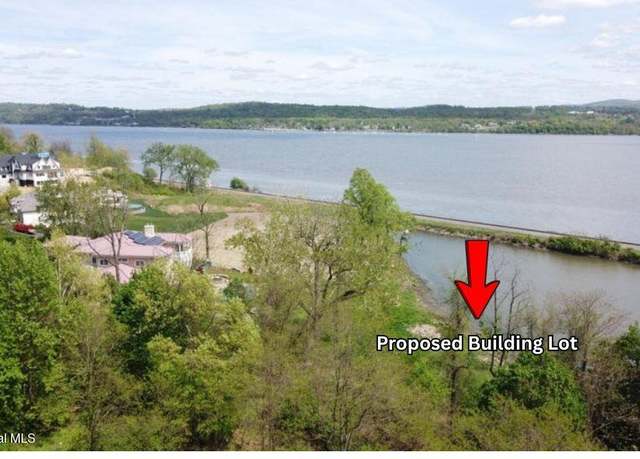 Property at 3 Windswept Ln, Newburg, NY 12550