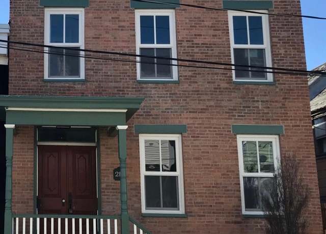 Property at 213 Robinson St, Hudson, NY 12534, 2 beds, 1.5 baths