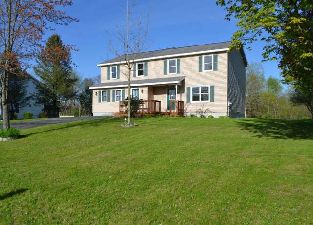 Property at 60 Colonial Rd, Stillwater, NY 12170, 5 beds, 3 baths