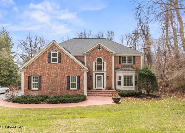 Property at 12 Birch Hill Rd, Loudonville, NY 12211, 4 beds, 4.5 baths
