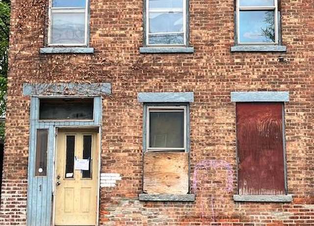 Property at 11 101st St, Troy, NY 12180, 4 beds, 2 baths