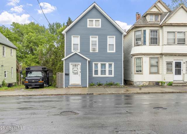 Property at 797 Eastern Ave, Schenectady, NY 12308, 2 beds, 1.5 baths