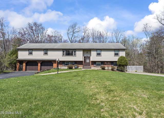 Property at 263 Elm Ave E, Selkirk, NY 12158, 4 beds, 4 baths