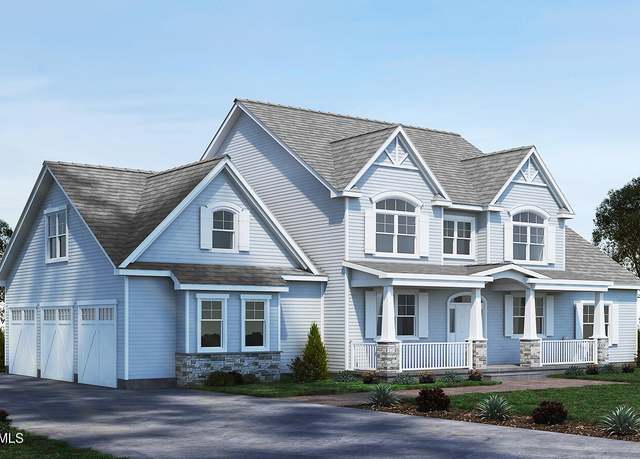 Property at 9 Edgewood Dr, Clifton Park, NY 12065, 4 beds, 3.5 baths