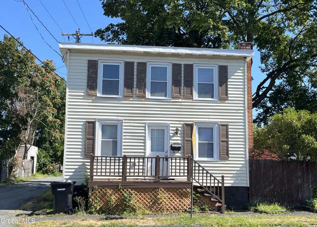 Property at 29 113th St, Troy, NY 12182, 3 beds, 1 bath