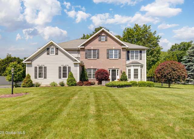 Property at 33 Joyous Ln, Glenville, NY 12302, 4 beds, 2.5 baths