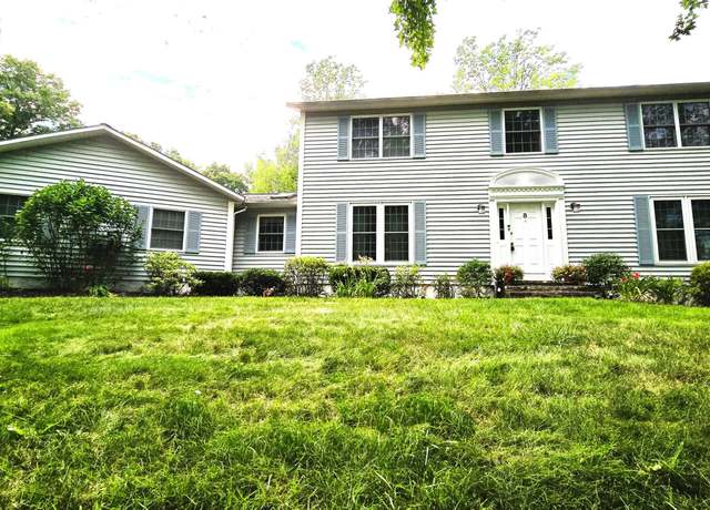 Property at 8 Dorchester St, Clifton Park, NY 12065, 4 beds, 2.5 baths