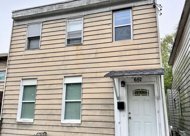 Property at 657 3rd St, Albany, NY 12206, 5 beds, 2 baths