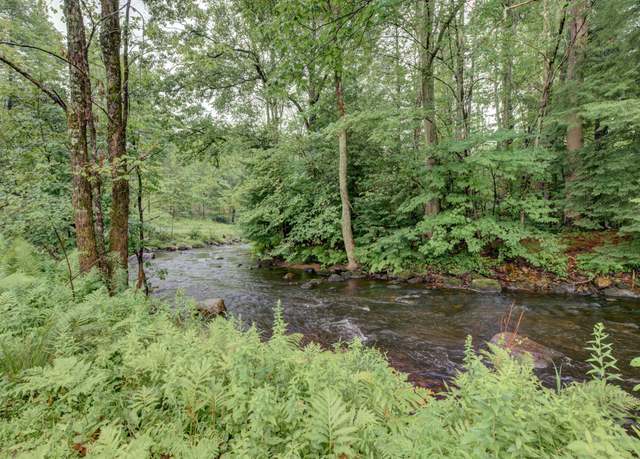 Property at 3045 Ny-10, Johnstown, NY 12095