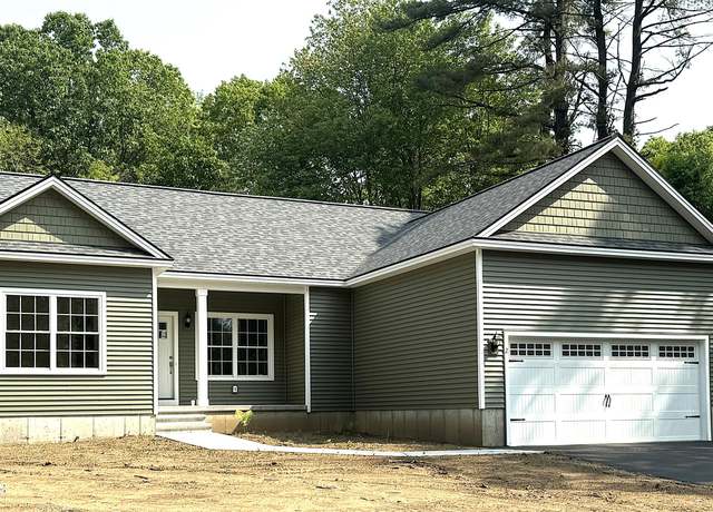 Property at 2 Birch Dr, Fort Edward, NY 12828, 3 beds, 2 baths