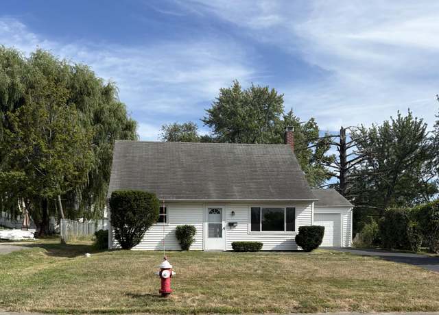 Property at 18 Luella Rd, Latham, NY 12110, 3 beds, 1 bath