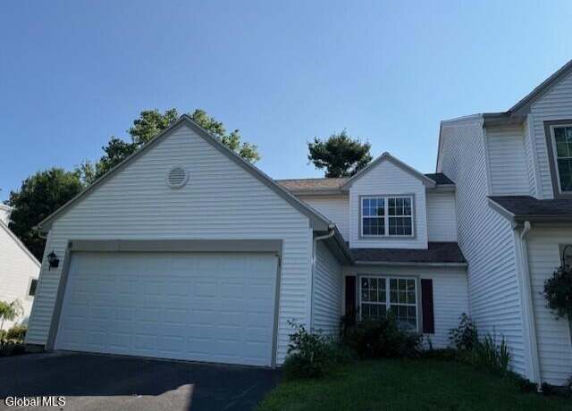 Property at 6 Malibu Hl, Rensselaer, NY 12144, 2 beds, 2.5 baths