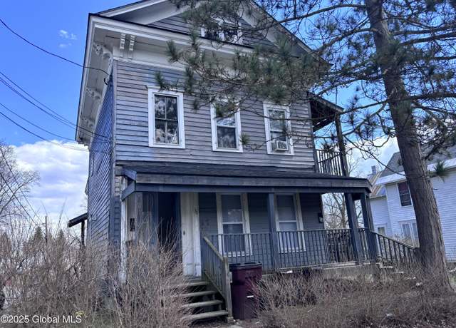 Property at 70 West St, Gloversville, NY 12078, 4 beds, 4 baths