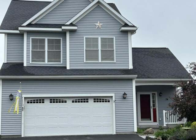 Property at 74 Waverly Cir, Watervliet, NY 12189, 4 beds, 3.5 baths