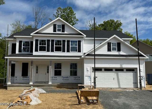 Property at 3 Balsam Ct, Ballston Lake, NY 12019, 4 beds, 2.5 baths