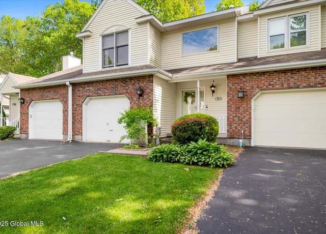 Property at 38 Woodside Dr, Clifton Park, NY 12065, 3 beds, 2 baths