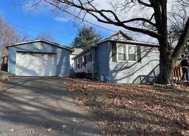 Property at 338 Hudson Ave, Troy, NY 12182, 3 beds, 1 bath