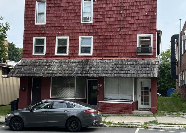 Property at 26 N Market St, Johnstown, NY 12095, 6 beds, 4 baths