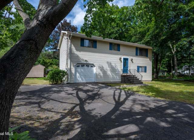 Property at 17 Beach Ave, Niverville, NY 12130, 4 beds, 2 baths