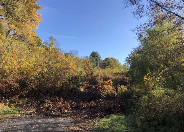 Property at Cole Ln, Troy, NY 12180