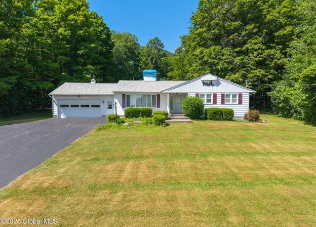 Property at 921 Altamont Voorheesville Rd, Altamont, NY 12009, 3 beds, 2 baths