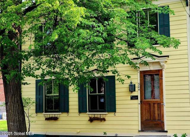 Property at 304 Green St, Schenectady, NY 12305, 2 beds, 1.5 baths