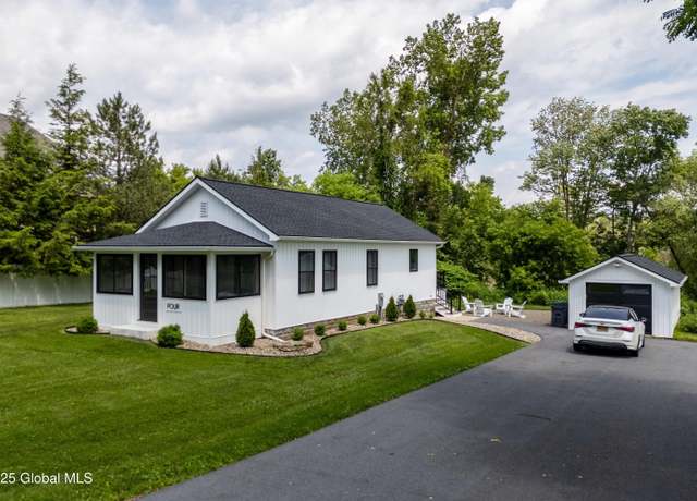 Property at 4 Gilbert Rd, Saratoga Springs, NY 12866, 2 beds, 1 bath