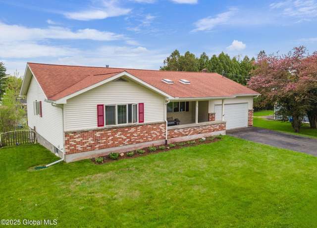 Property at 25 Northern Ter, Gloversville, NY 12078, 3 beds, 2.5 baths