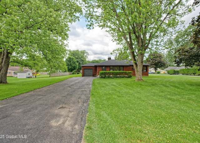 Property at 21 Crooked St, Ballston Lake, NY 12019, 3 beds, 2 baths