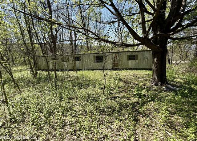 Property at 233 Lost Valley Rd, Amsterdam, NY 12010, 2 beds, 1 bath