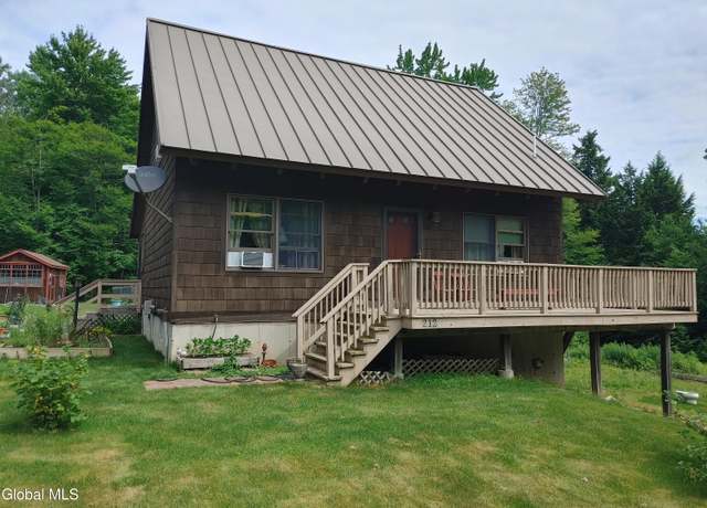Property at 212 Backus Ln, Putnam Station, NY 12861, 2 beds, 2 baths