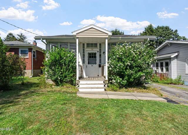 Property at 32 Homestead St, Albany, NY 12203, 2 beds, 1 bath