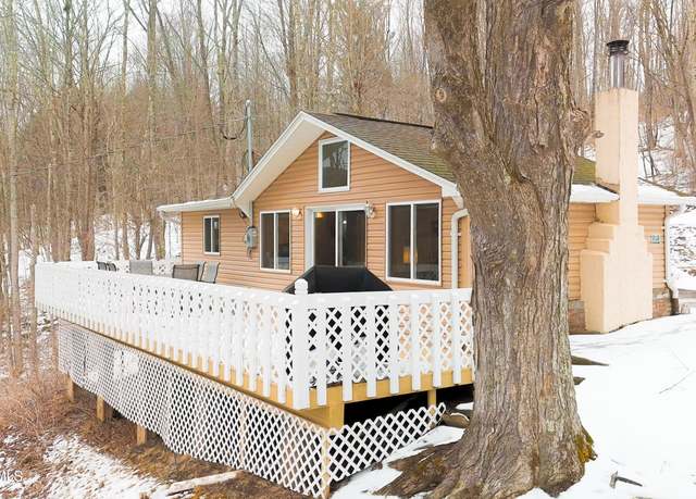 Property at 117 Kleis Rd, Middletown, NY 12430, 2 beds, 1 bath