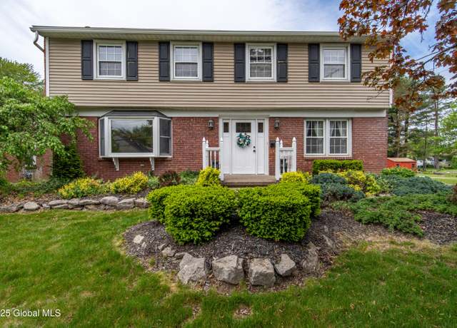 Property at 76 Mcnutt Ave, Colonie, NY 12205, 5 beds, 2.5 baths