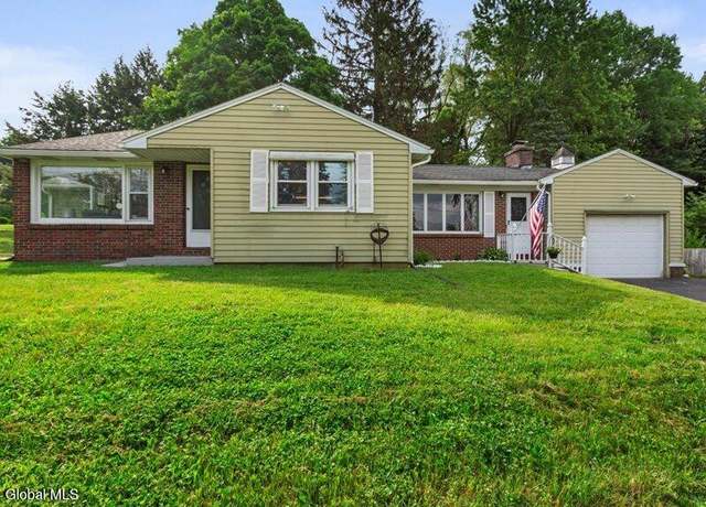 Property at 7 Sunset Dr, Troy, NY 12182, 3 beds, 1 bath