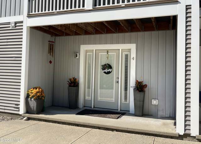 Property at 166 Jefferson St #4, Saratoga Springs, NY 12866, 2 beds, 2.5 baths