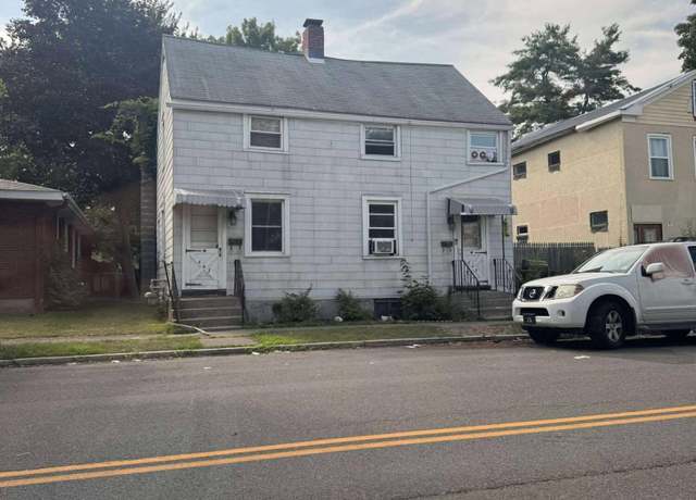 Property at 443-445 3rd Ave, Troy, NY 12182, 5 beds, 2 baths