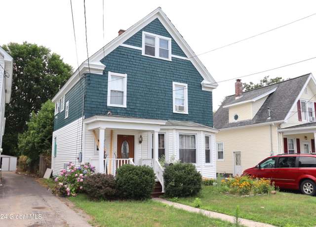 Property at 417 Eleanor St, Schenectady, NY 12306, 5 beds, 2 baths