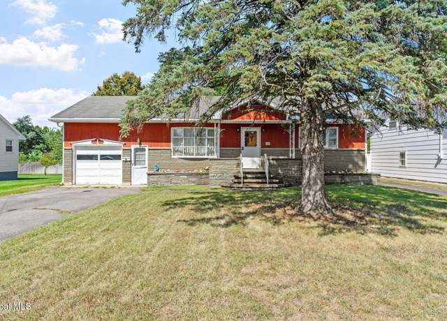 Property at 1221 Houlton Ave, Schenectady, NY 12303, 3 beds, 1 bath
