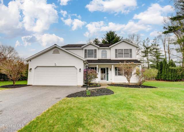 Property at 17 Sweetbriar Dr, Wilton, NY 12831, 5 beds, 3 baths
