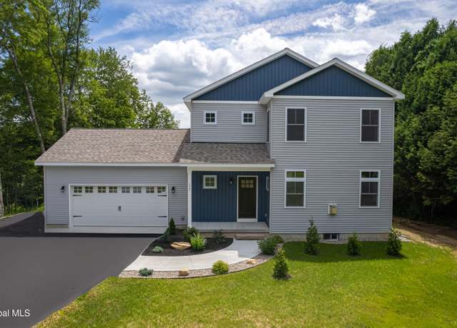 Property at 177 Greene Rd, Greenfield, NY 12833, 3 beds, 2.5 baths