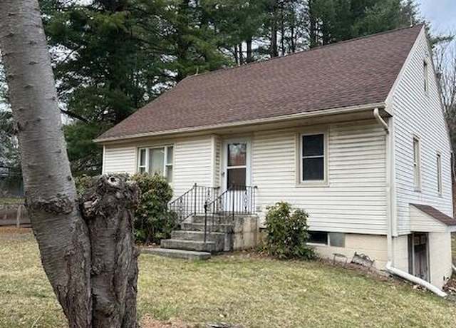 Property at 1311 Schodack Valley Rd, Schodack, NY 12033, 2 beds, 1 bath