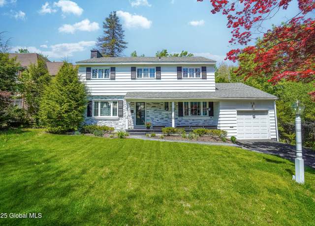 Property at 76 S Manning Blvd, Albany, NY 12203, 4 beds, 2.5 baths