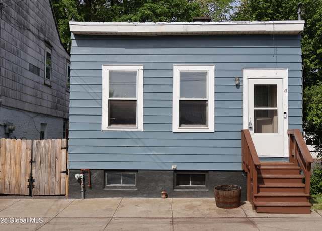 Property at 42 O Connell St, Albany, NY 12209, 2 beds, 1 bath