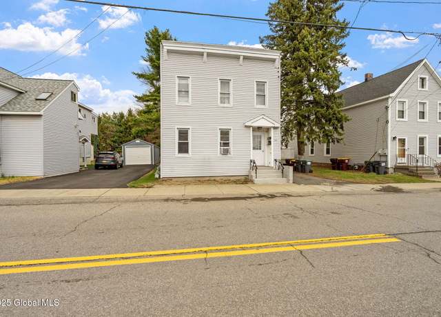 Property at 35 Exchange St, Albany, NY 12205, 6 beds, 2 baths