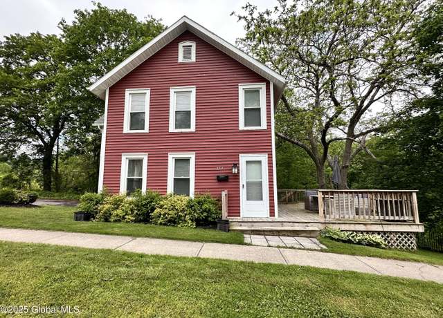 Property at 134 Moyer St, Canajoharie, NY 13317, 3 beds, 1 bath