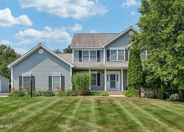 Property at 15 Lancaster Ct, Ballston Lake, NY 12019, 6 beds, 3.5 baths